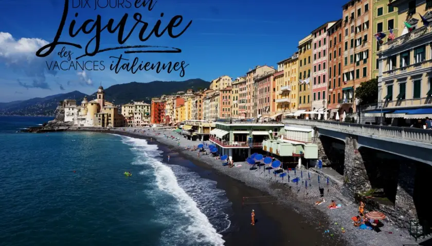Vue de Camogli, Italie, avec ses maisons colorées, sa plage de galets et la mer bleue. Parfait pour des vacances d'été en Luni.