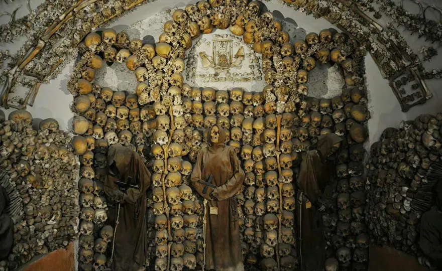 Crypte des Capucins Rome - Pourquoi ce lieu fascine tant ?