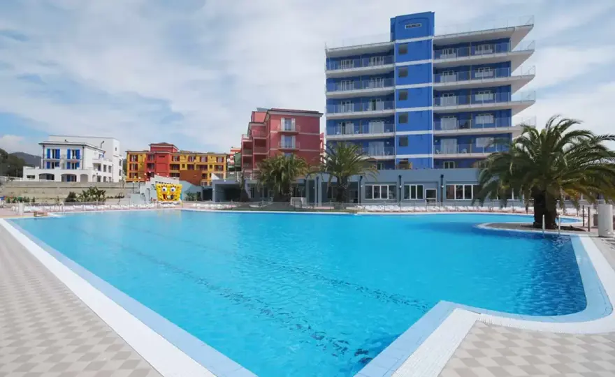 Ai Pozzi Village Loano - Hôtel ou résidence, que choisir?