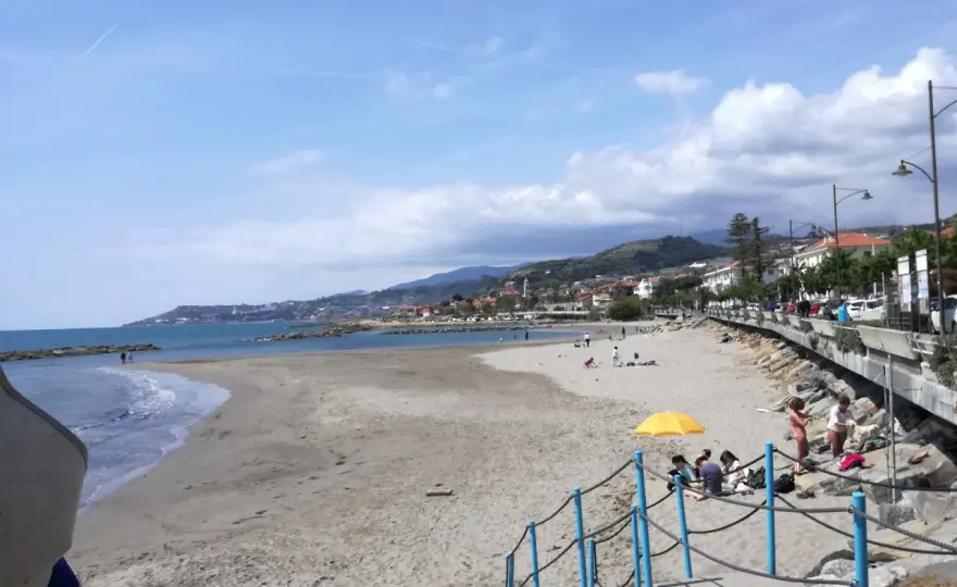 Plages Santo Stefano al Mare - Le guide complet