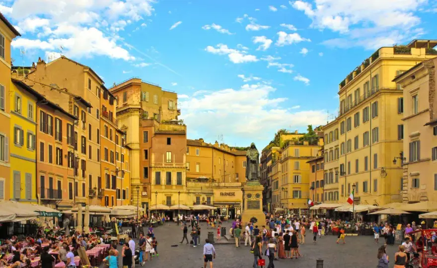 Campo de’ Fiori à Rome, le guide pour bien en profiter