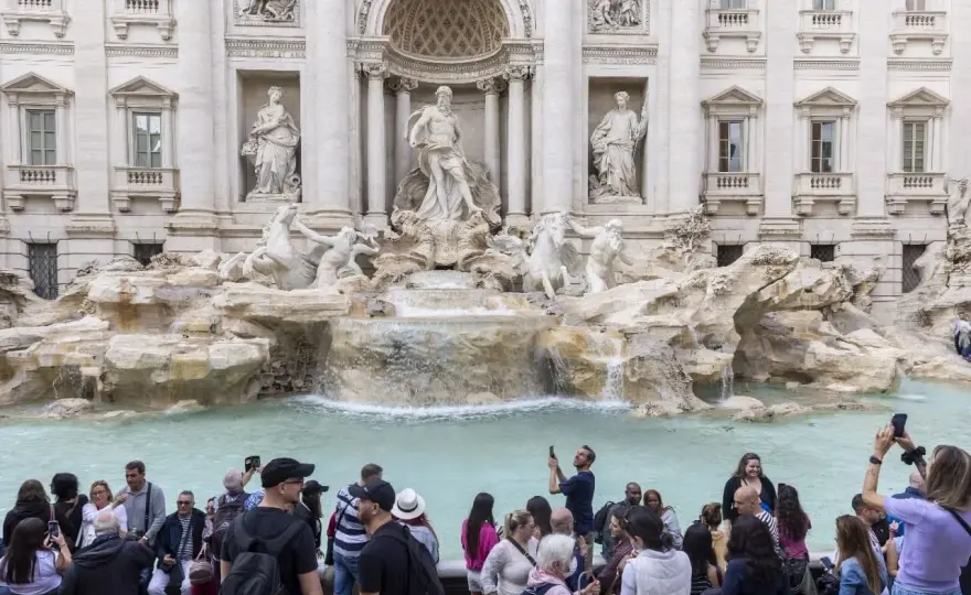 Fontaine de Trevi - Visite en 2026 et accès payant - Notre guide