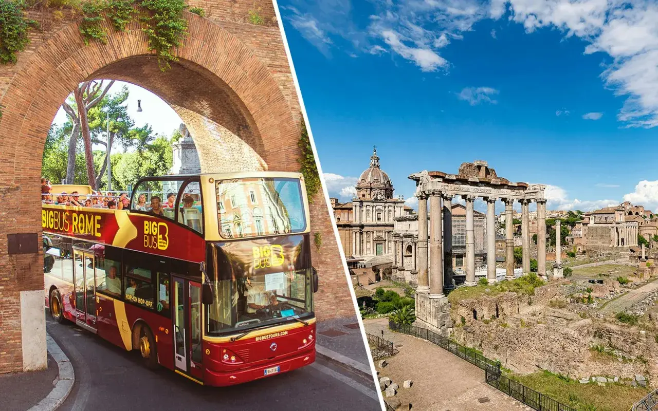 Un bus à impériale rouge "Big Bus Rome" traverse une arche antique, offrant une vue sur le Forum Romain.